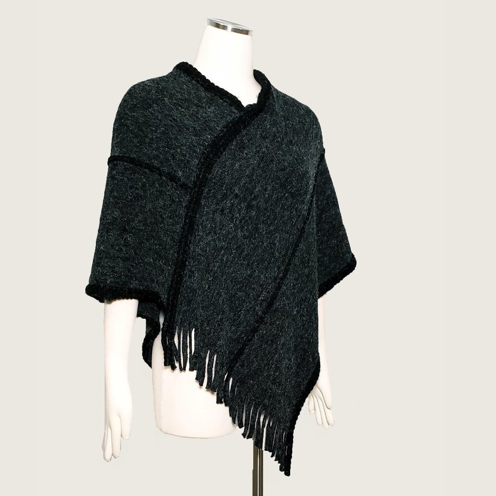 Top It Off Poncho NWT - Picture 2 of 10